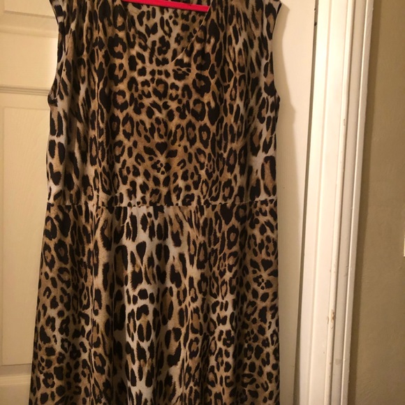 Ralph Lauren Women's Animal Print Long Sleeve V Neck Tea Length Faux Wrap Dress Brown Size 2